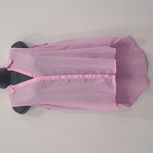 High/low sleeveless blouse